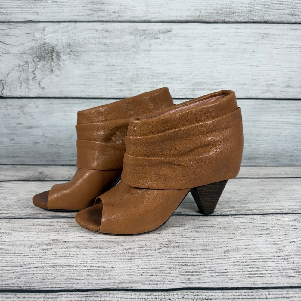 Vince Camuto Ciera Peep Toe Ankle Boot Tan Leather Sz 7